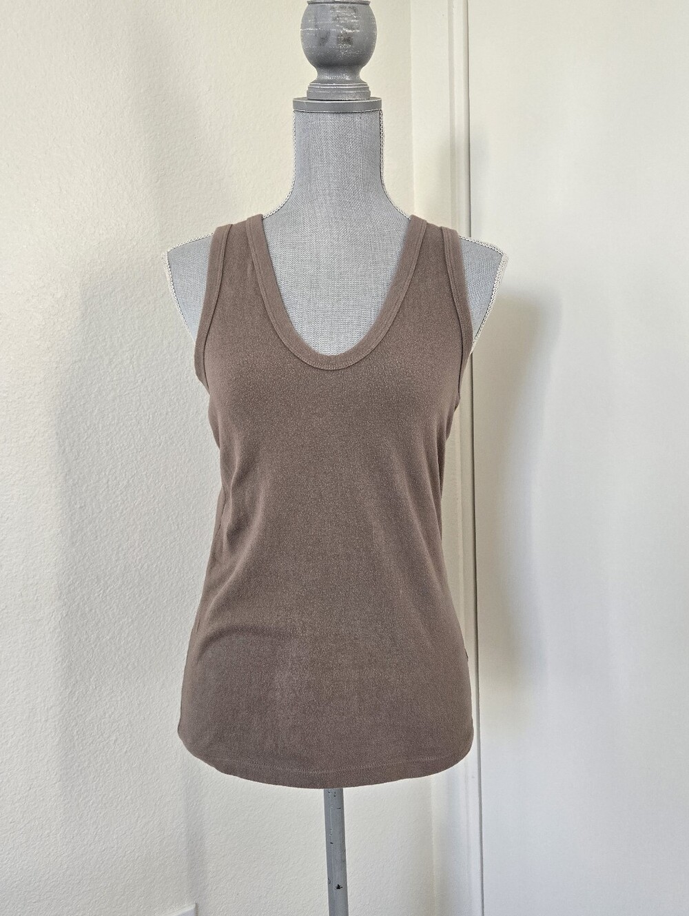 James Perse  Skinny Jersey Tank Top AMMO Womena Size  1 / S Fitted Quite Luxury - Picture 2 of 15